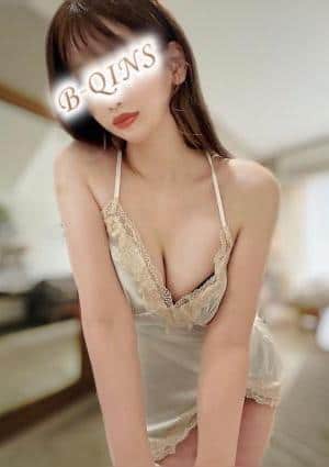 七奈の画像