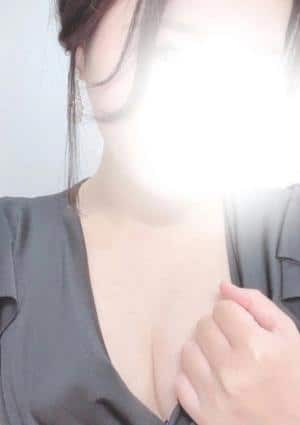 愛    新人の画像