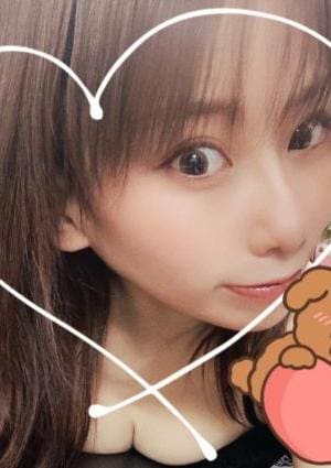 瞳(ひとみ)の画像