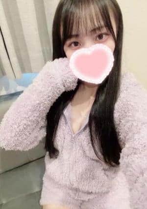 まゆ Eカップの画像