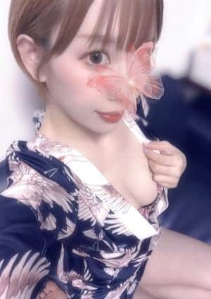 椎名なぎさの画像