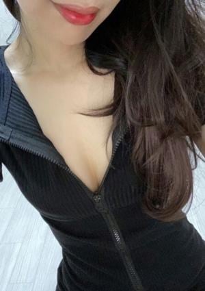 峯岸あいりの画像