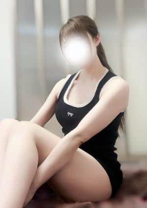 三上りりの画像