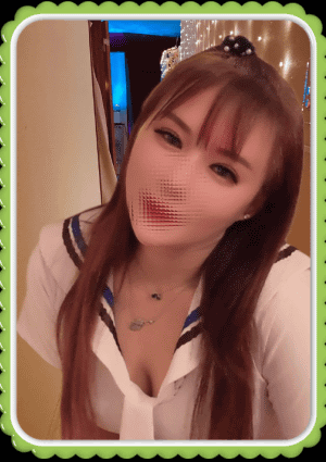 りりの画像