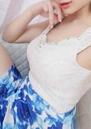 黒沢みやびの画像