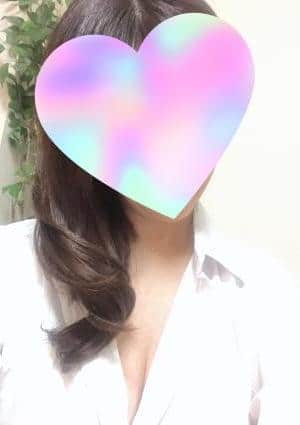 綾瀬 結依の画像