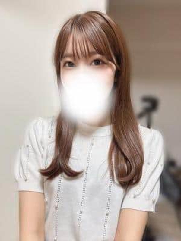 小糸ちなつの画像