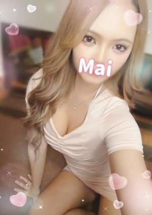 新人まいの画像