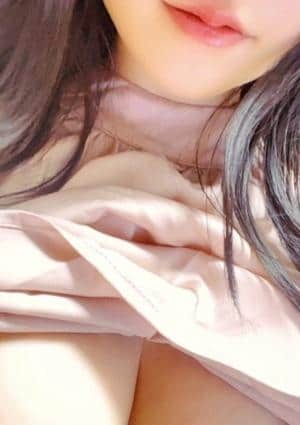 白雪えりなの画像