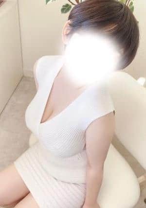 新人まかろん(研修生)の画像