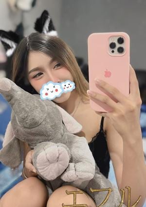 りりの画像