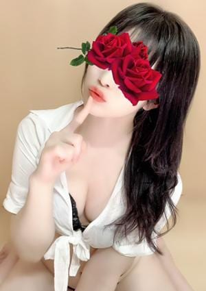 源サナの画像