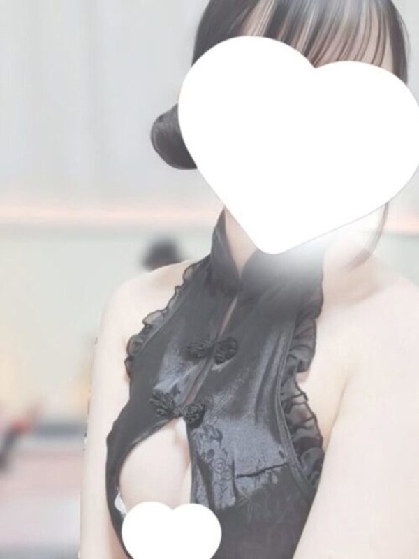 天羽ここあの画像