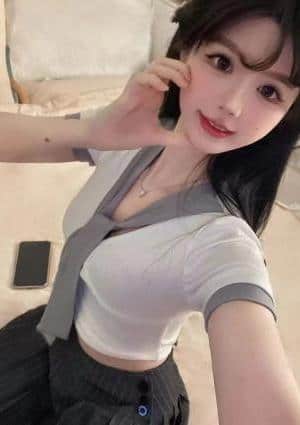 新人:りなちゃん🌹本人保証の画像