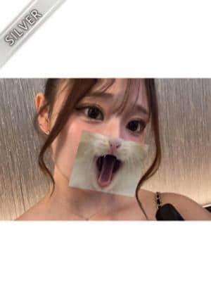 ひなりの画像