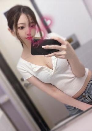 えりなの画像