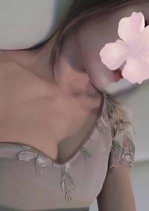 泉しおんの画像