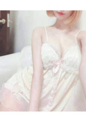 愛原えれなの画像