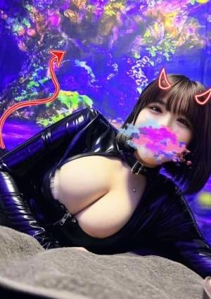HINAの画像