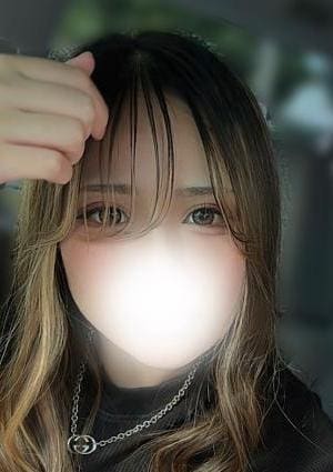 かな Cカップの画像