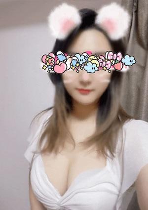 カリナの画像