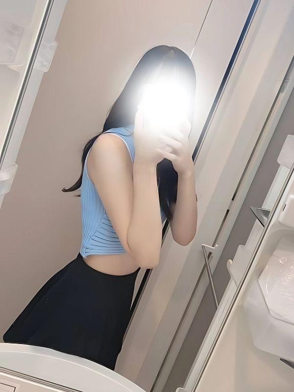 雨宮ららの画像