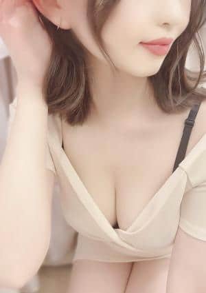七奈の画像