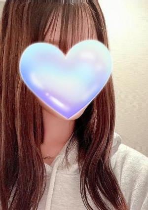瑠奈(るな)の画像
