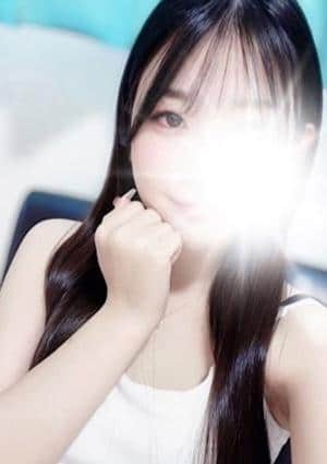 秦 すずなの画像