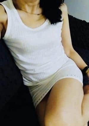 愛沢夫人の画像