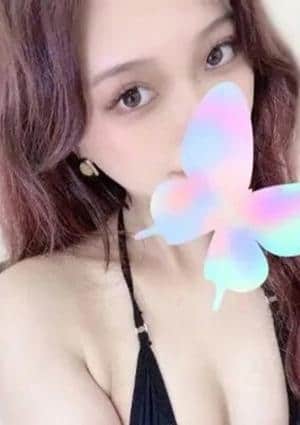ローラの画像