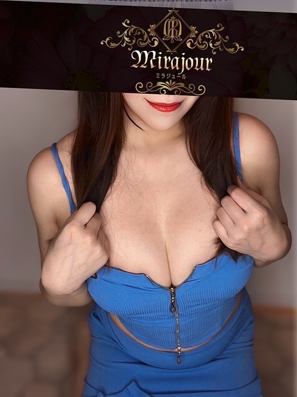 桃瀬まゆの画像