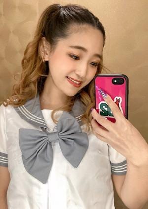 かな(日本人)の画像