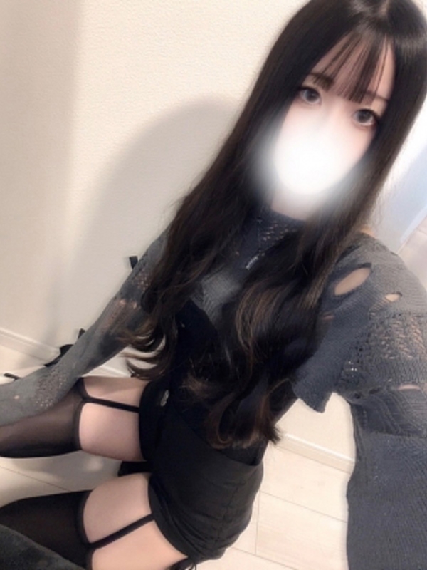 花咲よるの画像