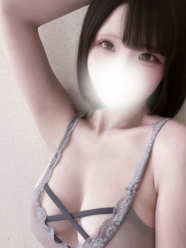 日向ひより | YOLU SPA 大阪店