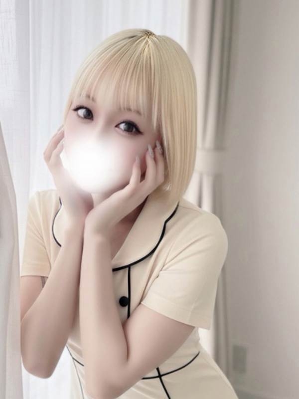 愛川るんの画像