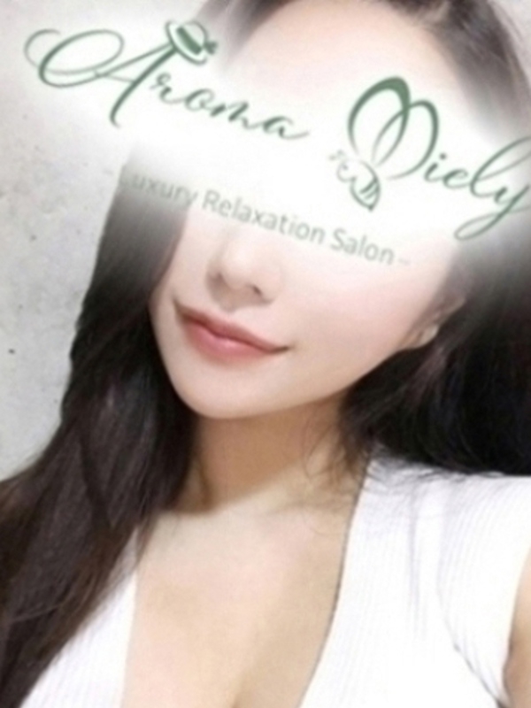 七瀬まいの画像