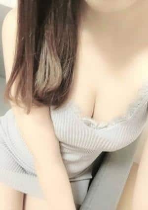 蒼唯(あおい)の画像