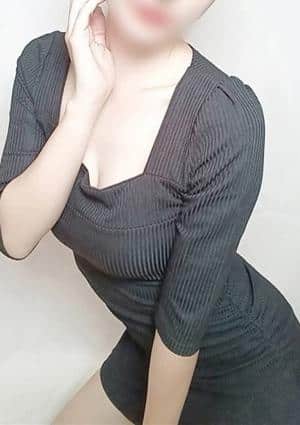湊 綾香の画像