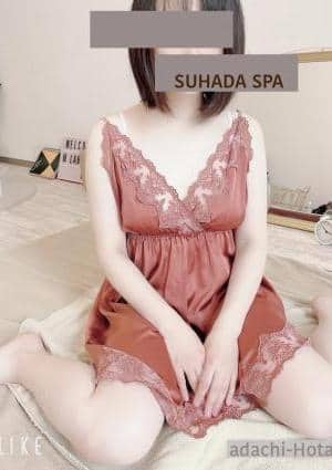 安達螢の画像