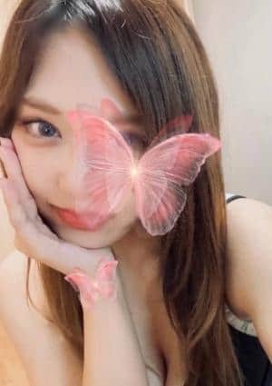 衿山みちるの画像