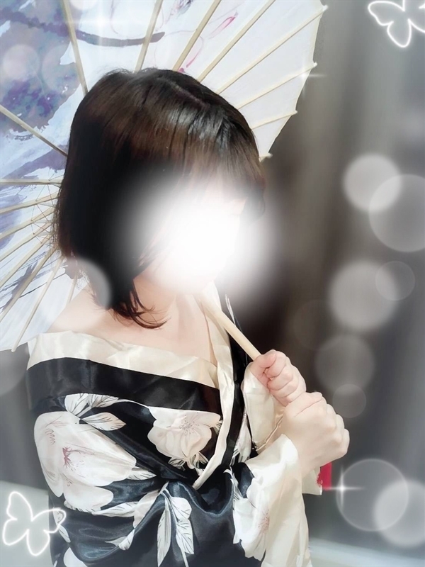 朝霞(あさか) みくの画像