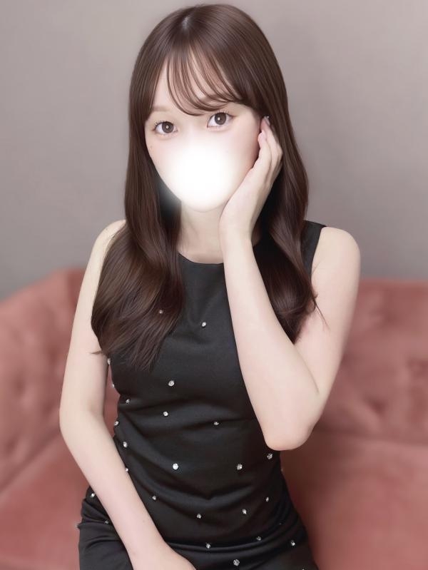 楪 すみれの画像