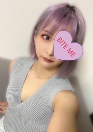 三上 ゆあの画像