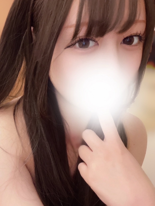 苺谷めいの画像