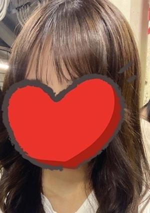 ゆりのの画像