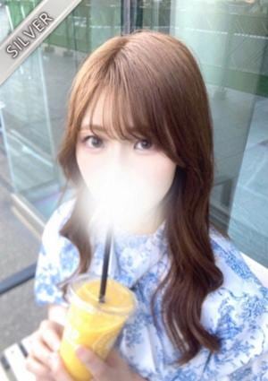 ひなみの画像