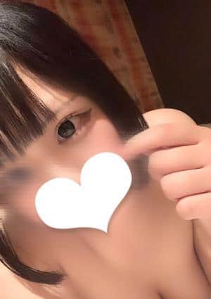 長尾るあの画像