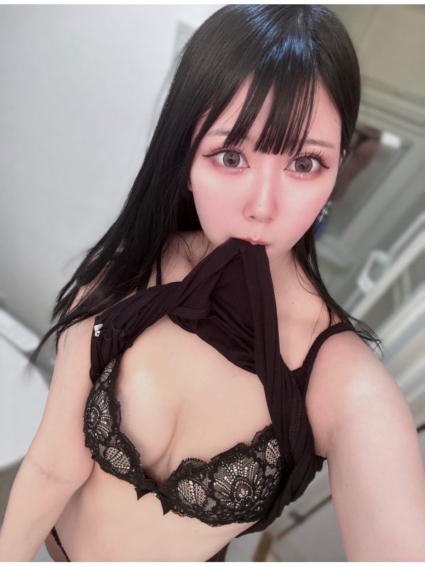 水瀬にか の画像