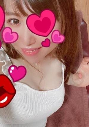 桐谷りりの画像